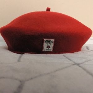 Red Beret - Olivia